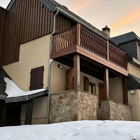 Chalet Charmante Maisonnette Peyragudes 6 Adultes Et 2 Enfants *